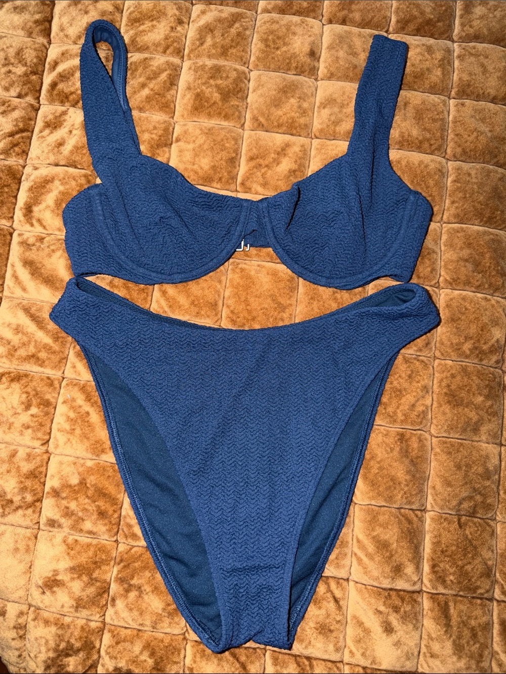 A&F plunge underwire bikini top & bottom